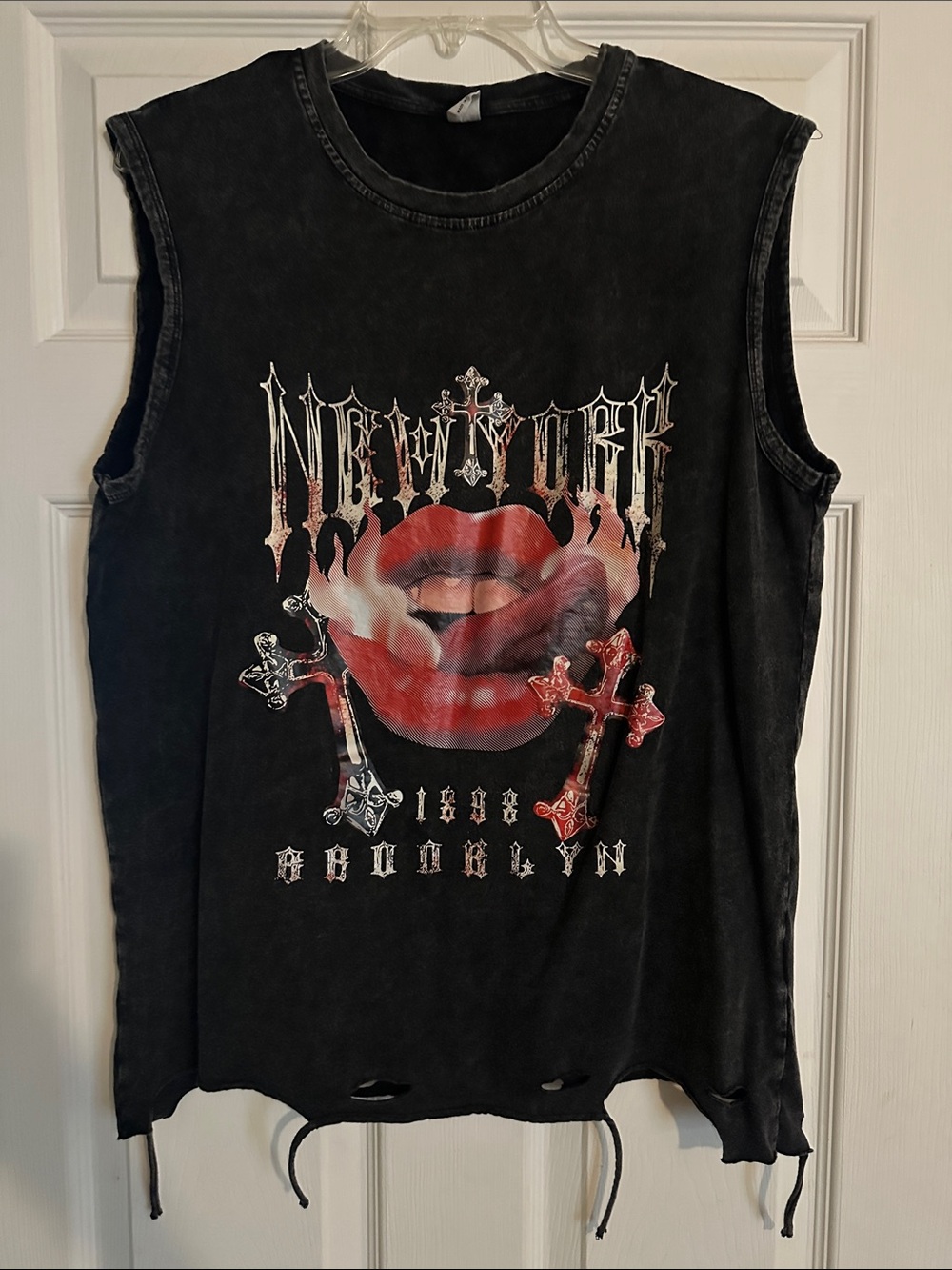 Oversized Black Graphic Sleeveless Tee